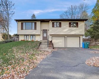 Draper Vacation Home - Families & Friends Welcome - Baraboo - Budynek