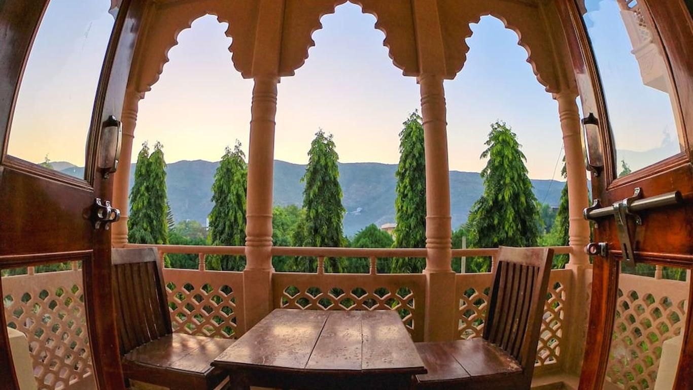 Hotel Pushkar Legacy
