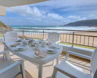 Makarios on Sea - George - Balcón
