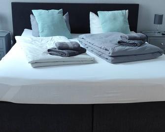 Ferienwohnung Cottbuser City - Cottbus - Bedroom