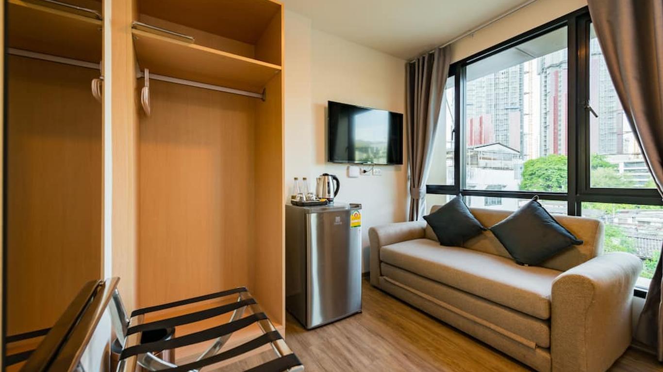 P18 Hotel