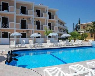 Prokopis Studios - Zakynthos - Pool