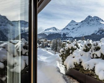 Postresidenz am See - Arosa - Balkong