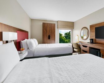 Hampton Inn Ft. Lauderdale-Cypress Creek - Oakland Park - Bedroom
