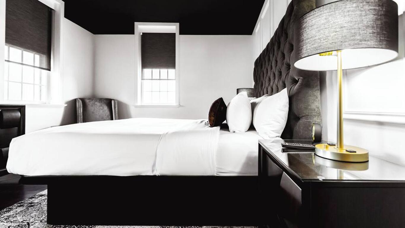 The Delafield Hotel