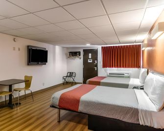 Motel 6 Elizabeth Nj Newark Liberty Intl Airport - Elizabeth - Habitación