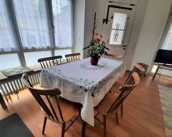 Ferienwohnung Altstadthaus - Oberkirch - Essbereich