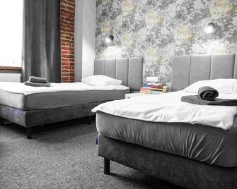 New Adler Bed & Breakfast - Łódź - Bedroom