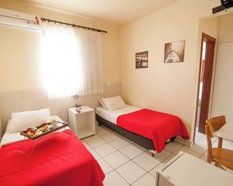 Hotel Maia - Betim - Bedroom