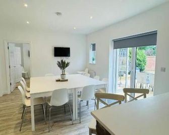 The Crescent - Gorleston-on-Sea - Jídelna