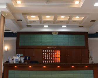 Hotel Achillion - Larissa - Front desk