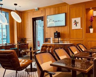 Esteem Tour Eiffel - Paris - Lounge