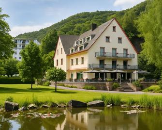 Hotel Alte Mühle - Bad Bertrich - Building