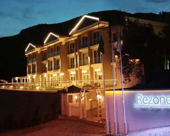 Rezone Health & Oxygen Hotel - Altınoluk - Building