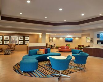 Fairfield by Marriott Anaheim Resort - Anaheim - Oleskelutila