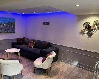 House / Villa - La Voulte Sur Rhone - Le Pouzin - Sala de estar