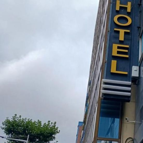 Bt Hotel image 1