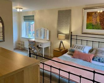 Number 2, Spacious Rooms, Near Ironbridge! - Telford - Yatak Odası