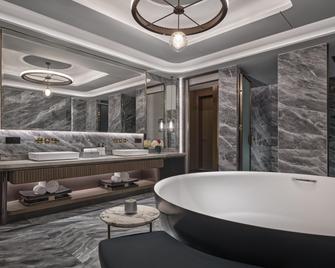 Intercontinental Hotels Shenzhen Wecc By IHG - Shenzhen - Yatak Odası