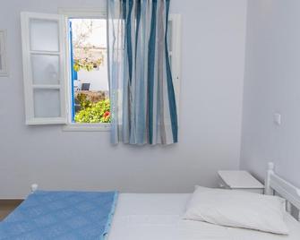 Mykonos Vouniotis Rooms - ไมโคนอส - ห้องนอน