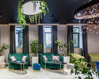 Ivy Garden Hotel Baku - Baku - Oleskelutila