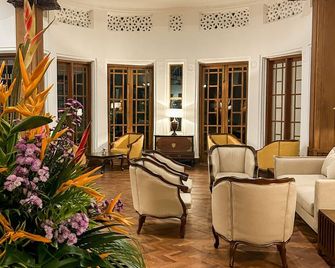 Hotel Suisse - Kandy - Aula