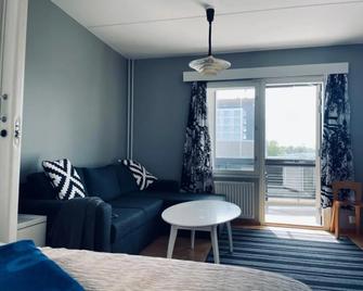 Tapiola City Apartment - Espoo - Living room