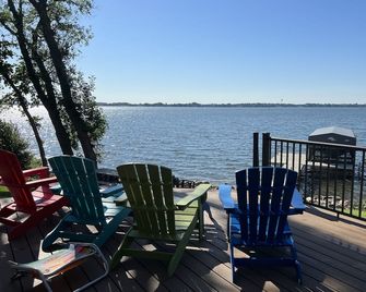 Vacation Home on Lake Kampeska - Watertown - Balkon