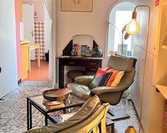 Hôtel Eden - La Baigneuse - Antibes - Sala de estar