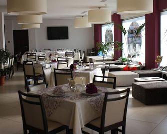 Hotel Cliché - San Lucido - Restaurant