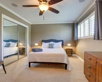 Luxury Sacramento Area Home about 13 Mi to Downtown - Carmichael - Bedroom