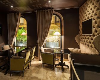 B Montmartre - París - Sala d'estar