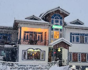 The Gulmarg Palace - Gulmarg - Budova