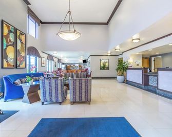 Holiday Inn Express San Diego-Sea World Area By IHG - San Diego - Lobby