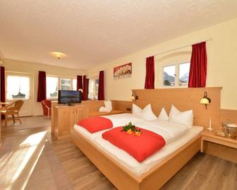 Hotel Adler - Hirschegg - Slaapkamer