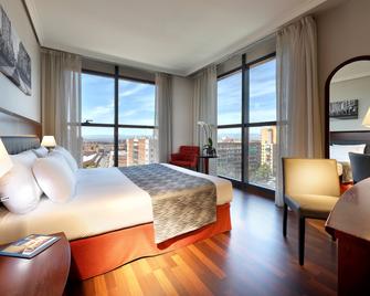 Crisol Vía Castellana - מדריד - חדר שינה