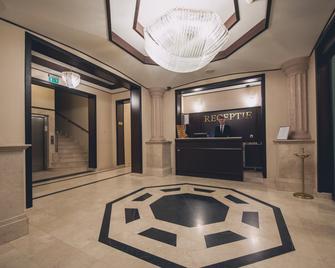 Hotel Bulevard Predeal - Predeal - Front desk