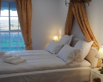 1837 Barossa Luxury Vineyard Cottage #2, Lyndoch Sa - Lyndoch - Bedroom