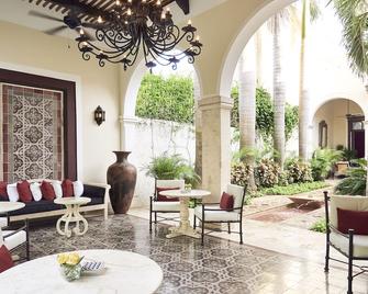 Casa Lecanda Boutique Hotel - Mérida - Patio