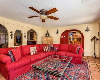 Moroccan Pool /Spa Villa/Deepwell Neighborhood Ps Id106 - פאלם ספירנגס - סלון