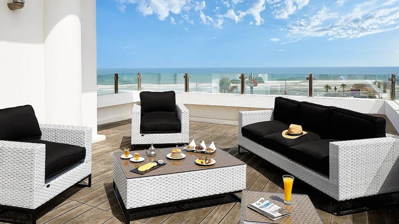 Villa Blanca Urban Hotel