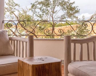 Hotel Corte Bianca - Cardedu - Balkón