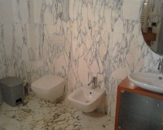 Hotel Panoramico - Corfino - Baño
