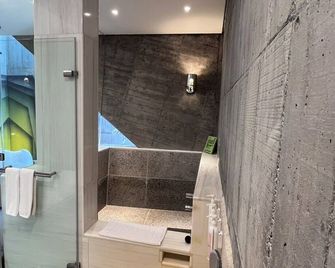 Smoking Rock Resort - Canton de Jiaoxi