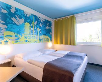 B&B Hotel Stuttgart-City - Stuttgart - Habitación