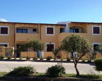 Villa Rosanna - Isola Rossa - Budova