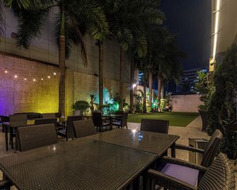 Afrin Prestige - Maputo