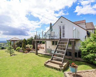 Southview - Tenbury Wells - Innenhof
