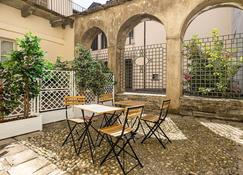 Palazzo Odescalchi - Como - Patio