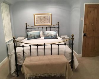 Smallbrook Cottage - Broadway - Bedroom